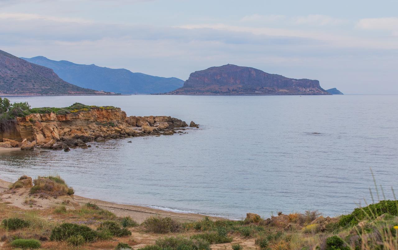 Appartement Ta Ambelakia à Monemvasia Extérieur photo